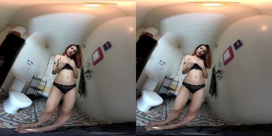 VRmodels - Alexa Before Meeting (UltraHD/4K/2048p/1.63 GB)