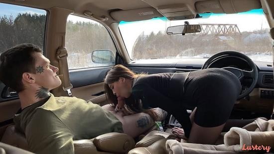Lustery - E576 Igor, Lera Car Session (FullHD/1080p/289 MB)