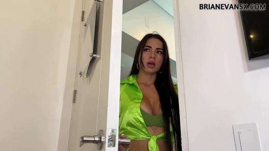 Onlyfans - I Achieved My Desire To Have An FFM Threesome With My Wife And My Stepdaughter BrianEvansx (FullHD/1080p/327 MB)
