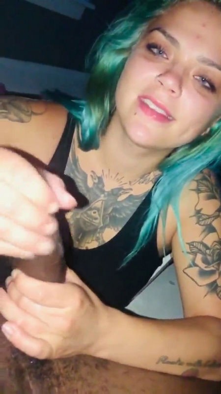 Onlyfans - Teen With Huge Black Cock (SD/1280p/122 MB)