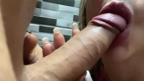 Onlyfans - I Went To Enjoy a Night Out And Decided To Give My Ass There Deny Barbie (FullHD/1080p/255 MB)