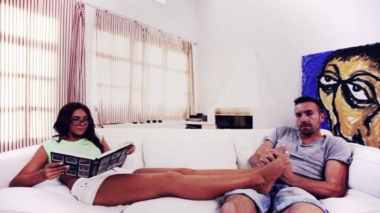 SexArt - Alexis Brill Waltz With Me Autumn (FullHD/1080p/906 MB)