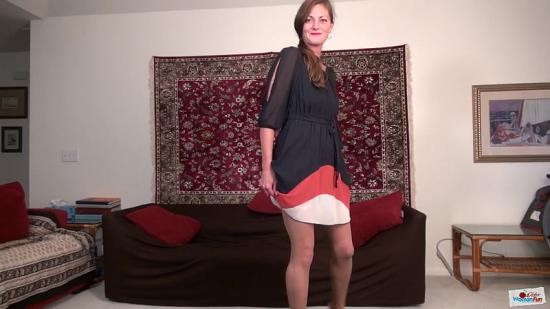 OlderWomanFun - Veronica 02 (HD/720p/573 MB)