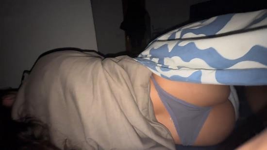 Onlyfans - Stepsister Gets Vaccinated With Her Stepbrother s Cock, Loud Moans MargotDeluxe (FullHD/1080p/482 MB)