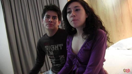 PAREJITAS/putalocura - Melody PetiteBella Rodriguez Y Erik Puta Locura Parejitas La Primera Parejita Mexicana (HD/720p/613 MB)