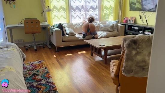 Onlyfans - Just Come On Home And Fuck Your Stepmom Vibewithmommy (FullHD/1080p/306 MB)