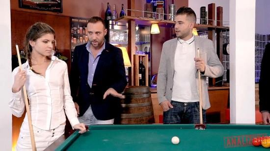 Analized - Gina Gerson  Takes Three Hard Dicks At Once (FullHD/1080p/1.47 GB)