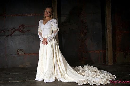 TopGrl - Bride To Lust Dia Zerva (HD/720p/642 MB)