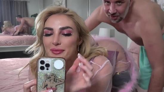 OnlyFans - Kenzie Anne with Keiran Lee (HD/720p/906 MB)