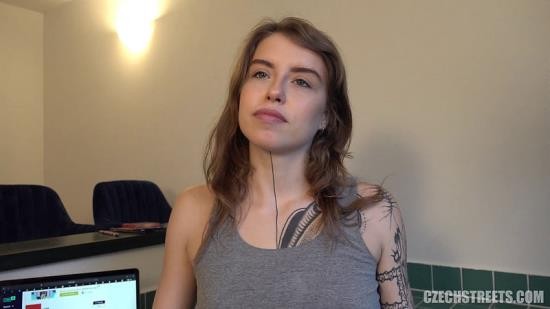 CzechStreets/CzechAV/RychlyPrachy.cz - E132 Pizza With An Extra Cum : Eden Ivy (FullHD/1080p/703 MB)