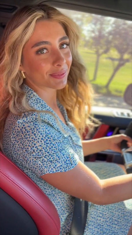 Onlyfans - Come On Date With Me Tru Kait (SD/1918p/548 MB)