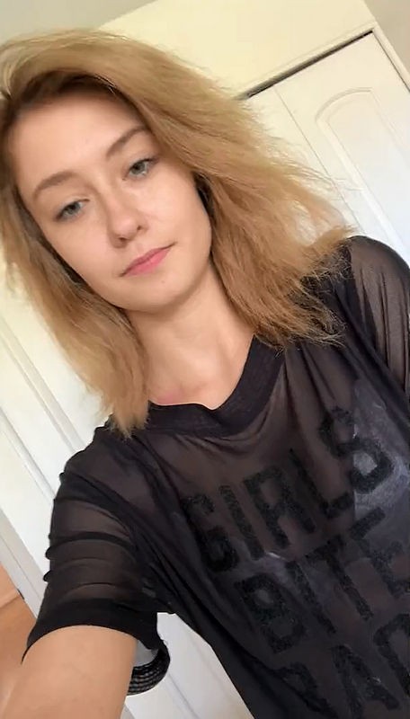 SugarDaddyPorn - Piper Madison Can Barely Afford School (FullHD/1080p/455 MB)