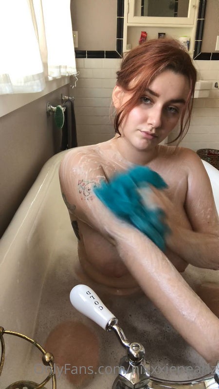 Onlyfans - Nixie Aka Nixxxie  85D176Da09 (SD/1920p/489 MB)