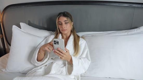 Onlyfans - I Ve Invited Hot Couple For Foursome To Our Hotel Tru Kait (FullHD/1080p/274 MB)