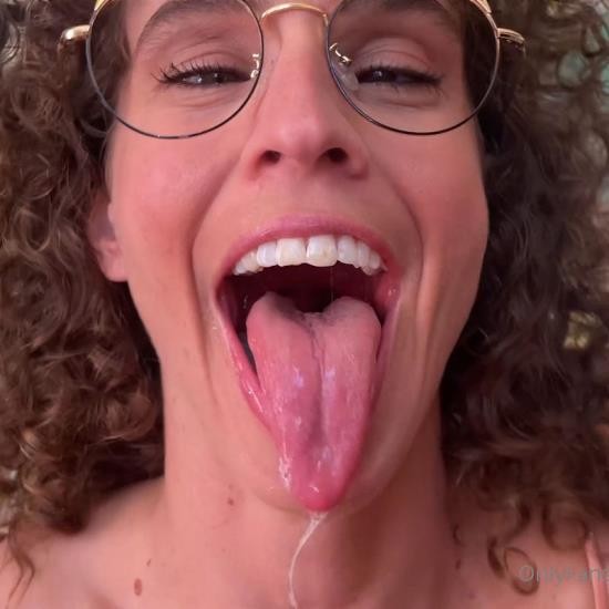 Onlyfans - Vibewithmolly Vibewithmommy (FullHD/1080p/589 MB)