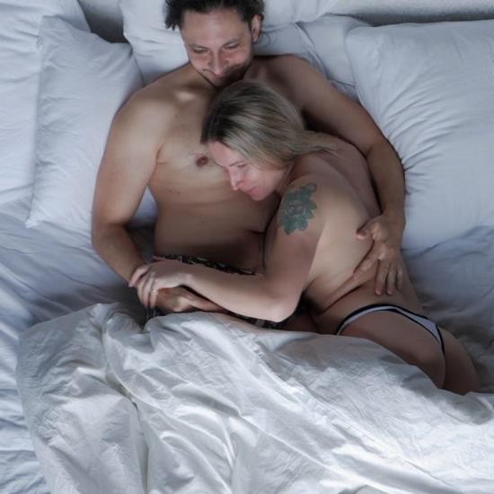 Onlyfans - Lazy Winter Morning – Warm Bodies, Hot Touches Bonniealex (FullHD/1080p/261 MB)