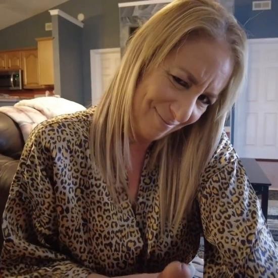 Onlyfans - Busty Mature MILF Stepmom Danni Jones Has To Clean Up Two Messes For Her Stepson Danni Jones (FullHD/1080p/96.6 MB)