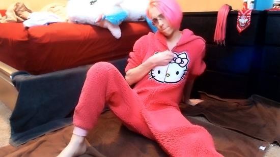 ManyVids - FFKitty Fun With Paddles, Toys (FullHD/1080p/2.20 GB)