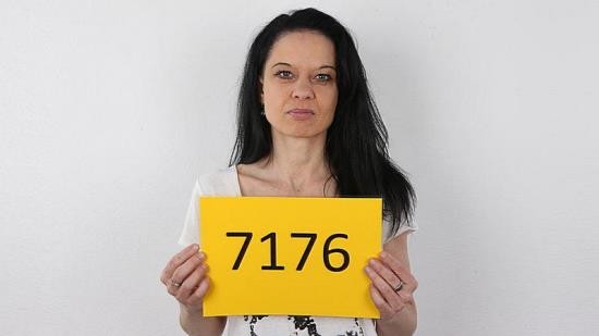 CzechCasting/Czechav - Marta (7176) (FullHD/1080p/659 MB)