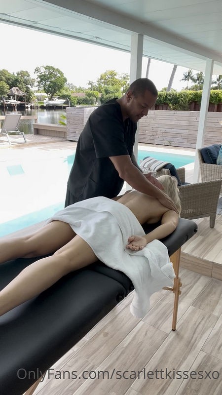 Onlyfans - Scarlettkissesxo (SD/1920p/1.13 GB)