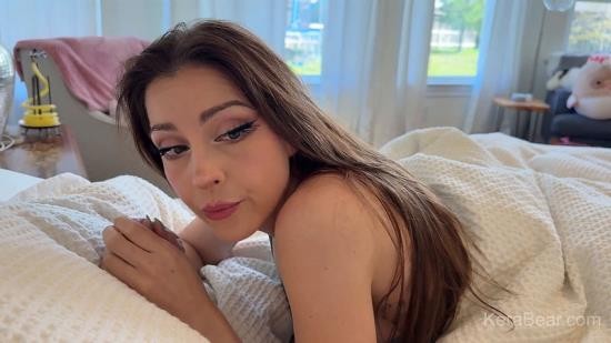 Onlyfans - Sharing Bed With Step Sister For The Holidays Kera Bear (FullHD/1080p/495 MB)