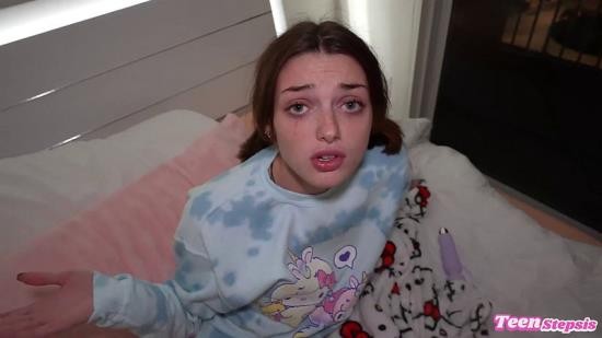 Onlyfans - Daddy Johnny Loves To Make Shro0ms Tight Pussy Squirt With Her Cute Butt Plug In Johnny Love (FullHD/1080p/345 MB)