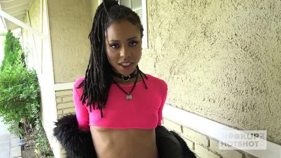 HookupHotshot - Kira Noir : Episode 175 (FullHD/1080p/1.15 GB)