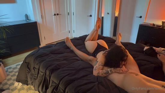 Onlyfans - Lems7 Emily Oram (FullHD/1080p/905 MB)