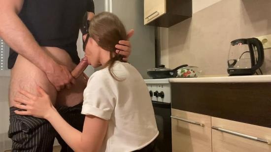 Onlyfans - Sex With Girlfriend In The Kitchen (FullHD/1080p/352 MB)