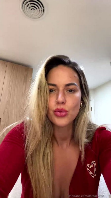 Onlyfans - Realitywithriss Stallionshit (SD/1280p/442 MB)