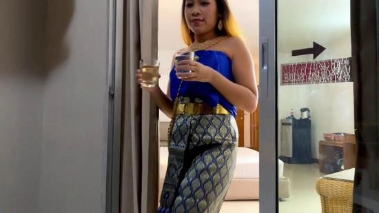 OnlyFans/ManyVids/ForeignaffairsXXX - Fucked In Thai Traditional Dress TUKTUK (FullHD/1080p/3.56 GB)