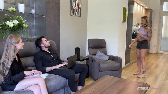 Onlyfans - I Spy My Boyfriend Fucking His Slutty Coworker Mi Joins And Licks The Cum Off Her Pussy Annalisa Atomic Blonde (FullHD/1080p/249 MB)